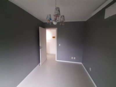 Casa Condominio à venda com 180m², 3 quartos, 1 suíte, 2 vagas no bairro Ipanema em Porto Alegre - Foto 16