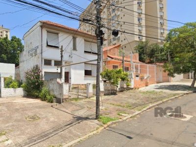 Casa à venda com 155m², 3 quartos, 3 vagas no bairro Passo d'Areia em Porto Alegre - Foto 2