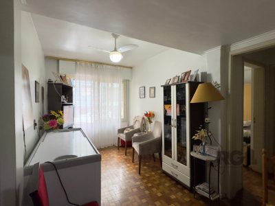 Apartamento à venda com 48m², 2 quartos no bairro Centro Histórico em Porto Alegre - Foto 3