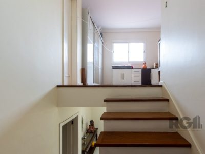 Casa à venda com 309m², 3 quartos, 2 suítes, 3 vagas no bairro Ipanema em Porto Alegre - Foto 56