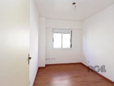 Casa Condominio à venda com 159m², 3 quartos, 1 suíte, 2 vagas no bairro Tristeza em Porto Alegre - Foto 24