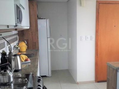 Apartamento à venda com 83m², 2 quartos, 1 suíte, 1 vaga no bairro Santo Antônio em Porto Alegre - Foto 6