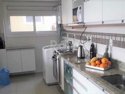 Apartamento à venda com 83m², 2 quartos, 1 suíte, 1 vaga no bairro Santo Antônio em Porto Alegre - Foto 4