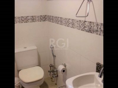 Apartamento à venda com 83m², 2 quartos, 1 suíte, 1 vaga no bairro Santo Antônio em Porto Alegre - Foto 9