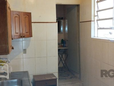 Casa à venda com 70m², 2 quartos no bairro Menino Deus em Porto Alegre - Foto 14