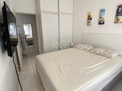 Apartamento à venda com 58m², 1 quarto no bairro Centro em Capão da Canoa - Foto 3