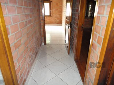 Casa à venda com 306m², 3 quartos, 1 suíte, 1 vaga no bairro Vila Ipiranga em Porto Alegre - Foto 18