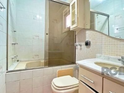 Casa à venda com 206m², 3 quartos, 1 suíte, 4 vagas no bairro Ipanema em Porto Alegre - Foto 29