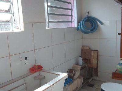 Casa à venda com 206m², 5 quartos, 1 suíte, 4 vagas no bairro Santa Tereza em Porto Alegre - Foto 29