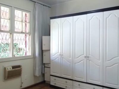 Casa à venda com 206m², 5 quartos, 1 suíte, 4 vagas no bairro Santa Tereza em Porto Alegre - Foto 11