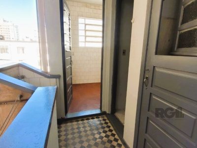 Apartamento à venda com 75m², 2 quartos no bairro Cidade Baixa em Porto Alegre - Foto 8