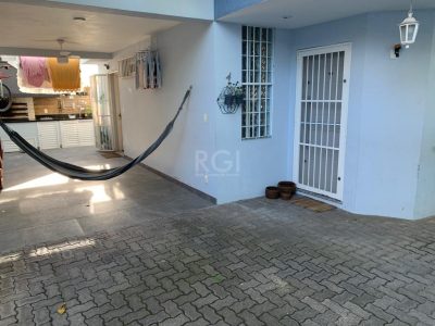 Casa Condominio à venda com 139m², 3 quartos, 1 suíte, 2 vagas no bairro Tristeza em Porto Alegre - Foto 4