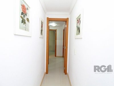 Apartamento à venda com 81m², 3 quartos, 1 suíte, 2 vagas no bairro Passo d'Areia em Porto Alegre - Foto 6