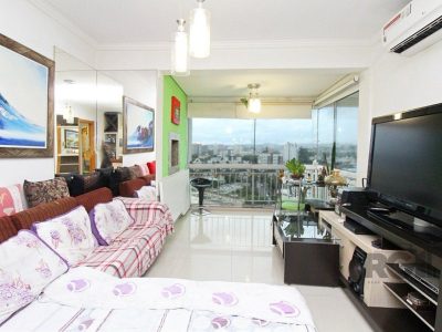 Apartamento à venda com 81m², 3 quartos, 1 suíte, 2 vagas no bairro Passo d'Areia em Porto Alegre - Foto 2