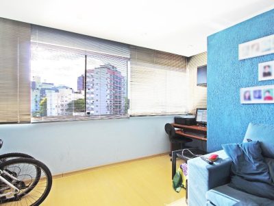 Apartamento à venda com 95m², 3 quartos, 1 suíte, 2 vagas no bairro Partenon em Porto Alegre - Foto 5