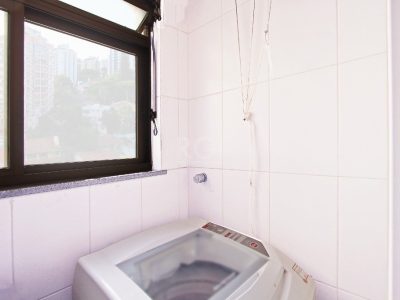 Apartamento à venda com 95m², 3 quartos, 1 suíte, 2 vagas no bairro Partenon em Porto Alegre - Foto 8