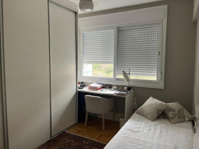 Apartamento à venda com 74m², 2 quartos, 1 suíte, 1 vaga no bairro Moinhos de Vento em Porto Alegre - Foto 7