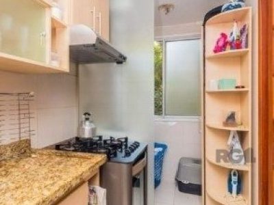 Apartamento à venda com 66m², 3 quartos, 1 suíte, 1 vaga no bairro Partenon em Porto Alegre - Foto 14