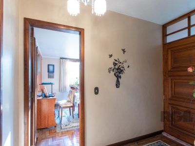 Casa à venda com 364m², 4 quartos, 1 suíte, 5 vagas no bairro Cristal em Porto Alegre - Foto 11