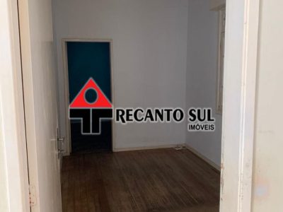 Casa à venda com 200m², 3 quartos, 6 vagas no bairro Petrópolis em Porto Alegre - Foto 5