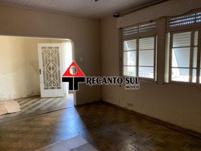 Casa à venda com 200m², 3 quartos, 6 vagas no bairro Petrópolis em Porto Alegre - Foto 2