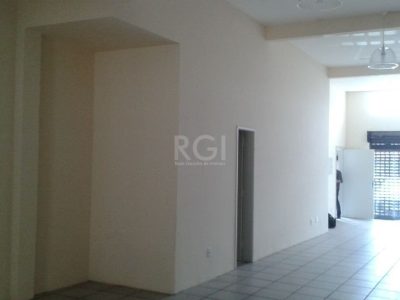 Predio à venda com 147m², 2 vagas no bairro São João em Porto Alegre - Foto 2