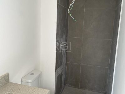 Apartamento à venda com 56m², 2 quartos, 1 suíte, 1 vaga no bairro Jardim Lindóia em Porto Alegre - Foto 4