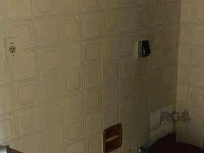 Apartamento à venda com 74m², 2 quartos, 1 vaga no bairro Floresta em Porto Alegre - Foto 17