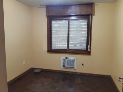 Apartamento à venda com 115m², 3 quartos, 1 suíte, 1 vaga no bairro Petrópolis em Porto Alegre - Foto 10