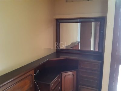 Apartamento à venda com 115m², 3 quartos, 1 suíte, 1 vaga no bairro Petrópolis em Porto Alegre - Foto 13