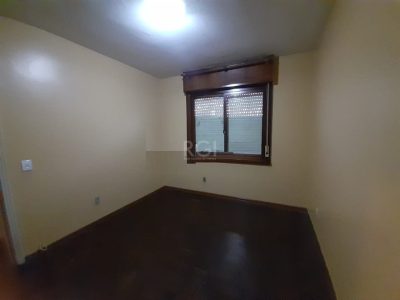 Apartamento à venda com 115m², 3 quartos, 1 suíte, 1 vaga no bairro Petrópolis em Porto Alegre - Foto 14