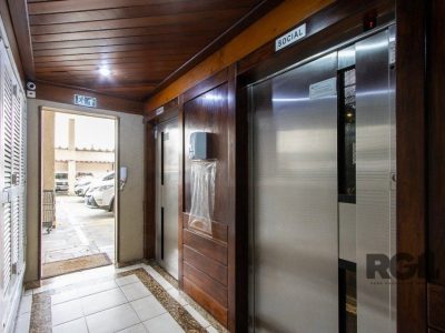 Apartamento à venda com 81m², 2 quartos, 1 suíte, 1 vaga no bairro Menino Deus em Porto Alegre - Foto 34