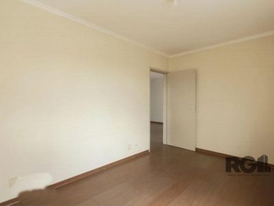 Apartamento à venda com 79m², 2 quartos, 1 suíte no bairro Petrópolis em Porto Alegre - Foto 9