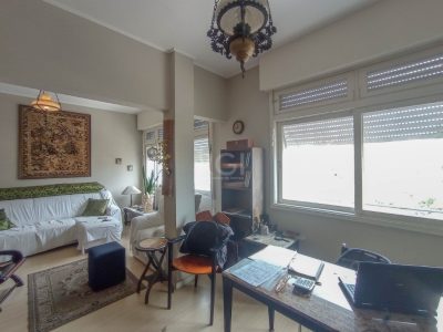 Apartamento à venda com 111m², 3 quartos, 1 vaga no bairro Rio Branco em Porto Alegre - Foto 6