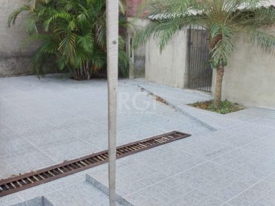 Casa à venda com 270m², 5 quartos, 2 suítes, 2 vagas no bairro Cristal em Porto Alegre - Foto 35