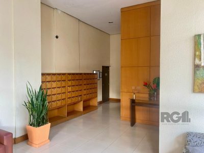 Apartamento à venda com 54m², 2 quartos, 1 vaga no bairro Santana em Porto Alegre - Foto 6