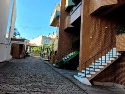 Casa Condominio à venda com 301m², 4 quartos, 1 suíte, 2 vagas no bairro Chácara das Pedras em Porto Alegre - Foto 41