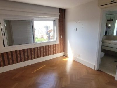 Cobertura à venda com 278m², 2 quartos, 2 suítes, 4 vagas no bairro Auxiliadora em Porto Alegre - Foto 33