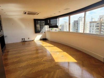 Cobertura à venda com 278m², 2 quartos, 2 suítes, 4 vagas no bairro Auxiliadora em Porto Alegre - Foto 41