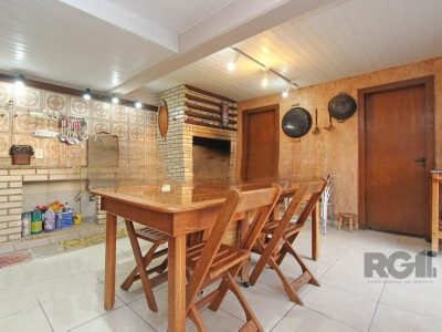 Casa à venda com 400m², 4 quartos, 2 suítes, 3 vagas no bairro Jardim Itu em Porto Alegre - Foto 7