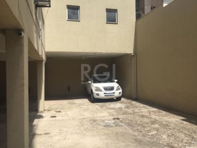 Cobertura à venda com 223m², 3 quartos, 1 suíte, 2 vagas no bairro Higienópolis em Porto Alegre - Foto 21