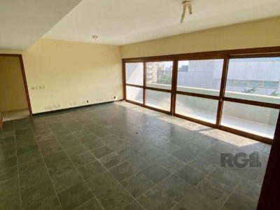 Cobertura à venda com 640m², 5 quartos, 2 suítes, 4 vagas no bairro Moinhos de Vento em Porto Alegre - Foto 43