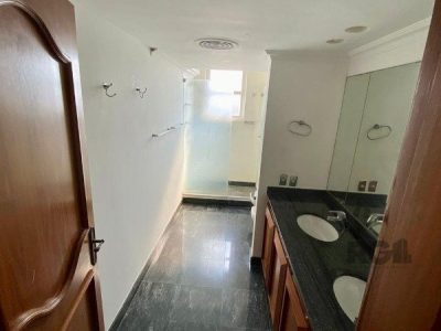 Cobertura à venda com 640m², 5 quartos, 2 suítes, 4 vagas no bairro Moinhos de Vento em Porto Alegre - Foto 60