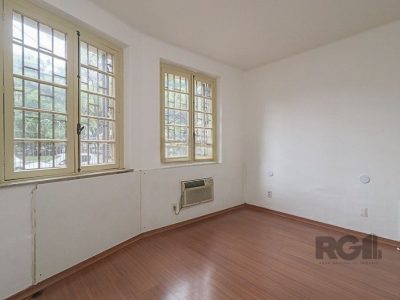 Apartamento à venda com 75m², 2 quartos no bairro Rio Branco em Porto Alegre - Foto 8