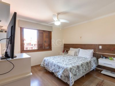 Casa Condominio à venda com 286m², 4 quartos, 2 suítes, 2 vagas no bairro Cristal em Porto Alegre - Foto 26