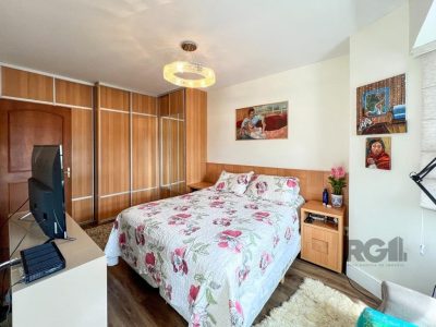 Casa Condominio à venda com 224m², 3 quartos, 1 suíte, 2 vagas no bairro Tristeza em Porto Alegre - Foto 42