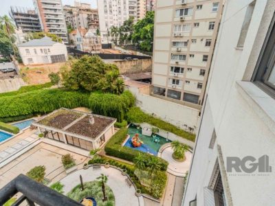 Apartamento à venda com 161m², 3 quartos, 3 suítes, 3 vagas no bairro Moinhos de Vento em Porto Alegre - Foto 22