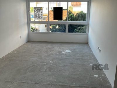 Apartamento à venda com 98m², 3 quartos, 1 suíte, 2 vagas no bairro Passo d'Areia em Porto Alegre - Foto 2