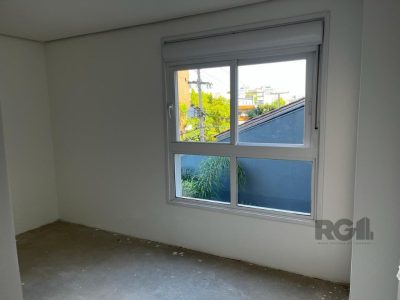 Apartamento à venda com 98m², 3 quartos, 1 suíte, 2 vagas no bairro Passo d'Areia em Porto Alegre - Foto 12