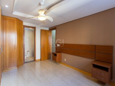 Apartamento à venda com 103m², 3 quartos, 1 suíte, 2 vagas no bairro Menino Deus em Porto Alegre - Foto 30